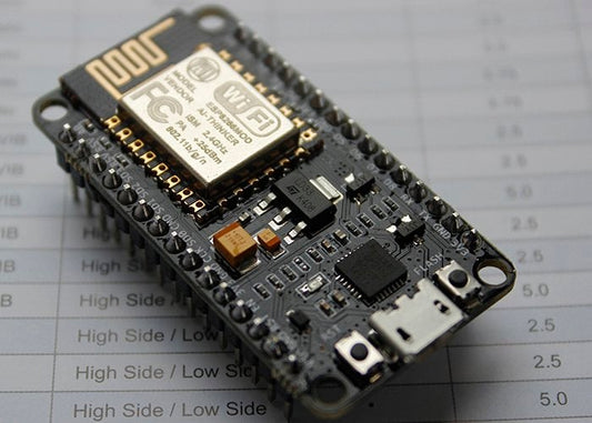 NodeMcu Amica V2