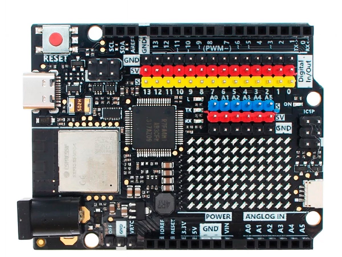 PlacaUnoR4WifiCompatible+CableUSBC